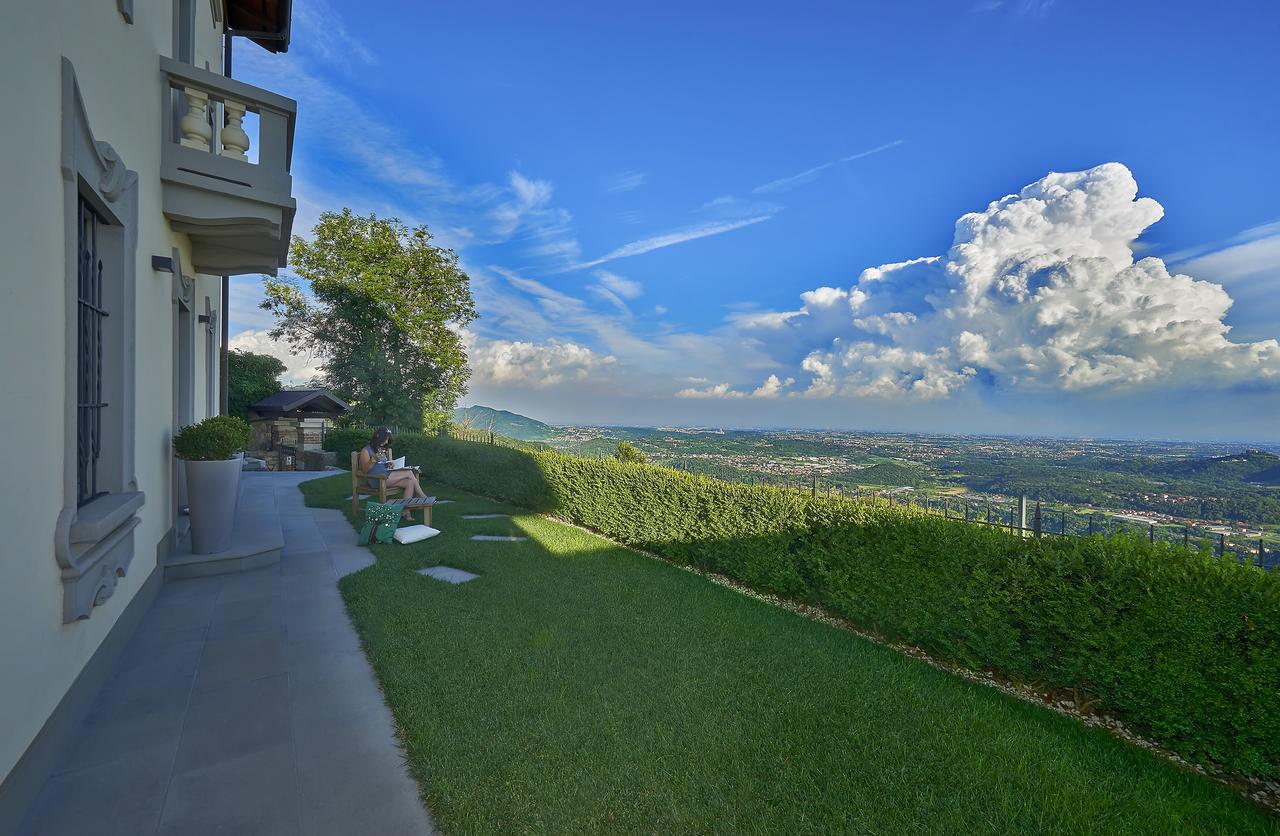 Luna Del Colle B&B Colle Brianza Exteriör bild